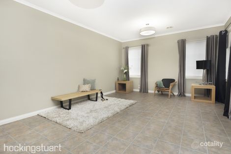 Property photo of 24 Avoca Crescent Alfredton VIC 3350