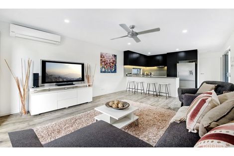 Property photo of 4 Sarasota Key Broadbeach Waters QLD 4218