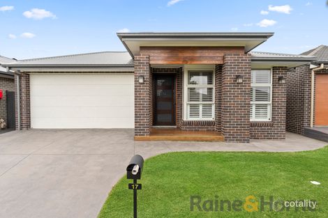 17 Glendiver St, Gledswood Hills, NSW 2557