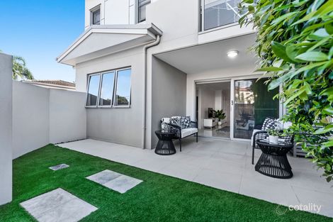 Property photo of 1/56 Nelson Street Coorparoo QLD 4151