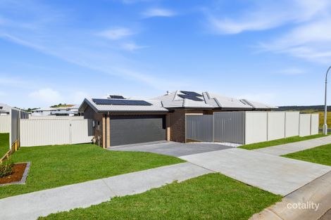 Property photo of 103 Biscay Circuit Menangle Park NSW 2563