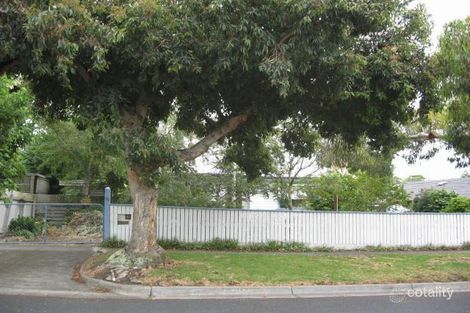 37 Finlay St, Frankston, VIC 3199