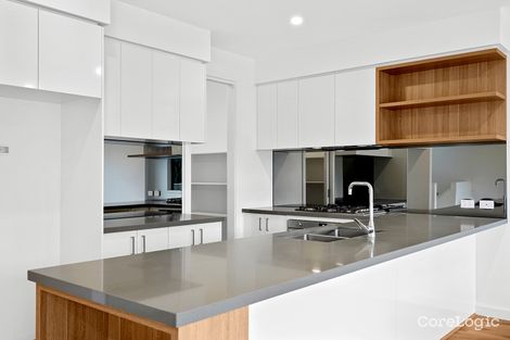 Property photo of 29 Birdie View Cranbourne North VIC 3977