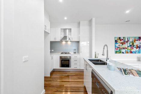 Property photo of 3/287 Blackshaws Road Altona North VIC 3025