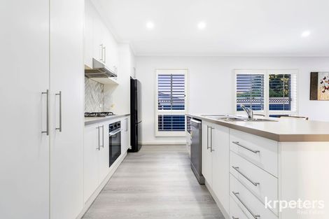 Property photo of 5 Eskdale Court Pakenham VIC 3810