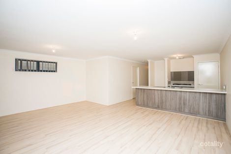 Property photo of 3 Paroo Way Wandi WA 6167