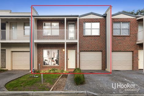 Property photo of 19/14 Mickleton Grove Point Cook VIC 3030