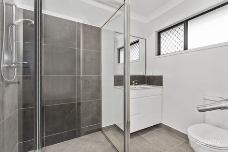 18 Shale Cct, Cosgrove, QLD 4818