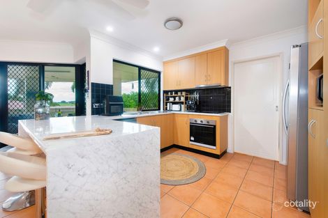 Property photo of 2 Jade Court Glenella QLD 4740