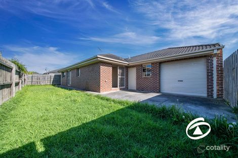Property photo of 16 Storey Drive Pakenham VIC 3810