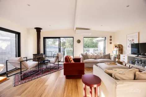 28 Geoffrey St, Blairgowrie, VIC 3942