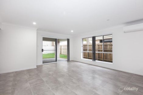 Property photo of 15 Dysart Drive Holmview QLD 4207