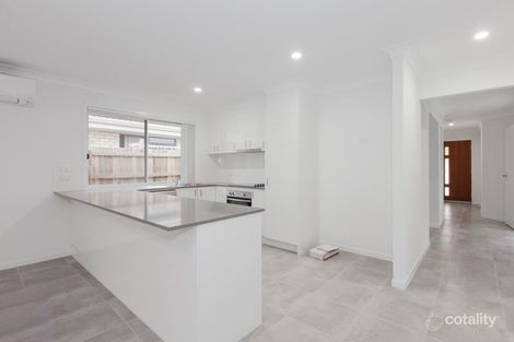 Property photo of 15 Dysart Drive Holmview QLD 4207