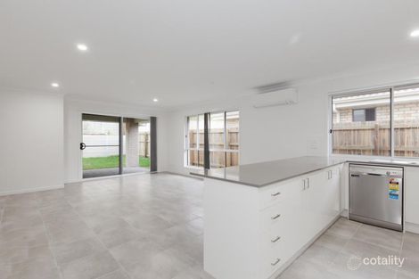 Property photo of 15 Dysart Drive Holmview QLD 4207