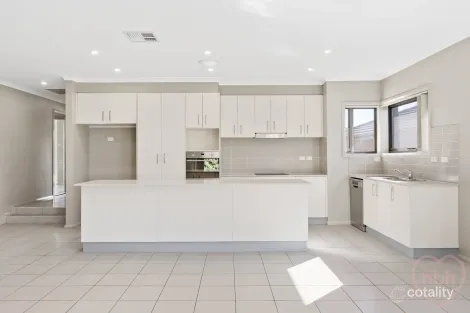 Property photo of 9 Powley Street Casey ACT 2913