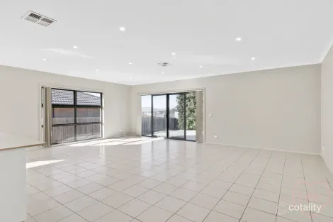 Property photo of 9 Powley Street Casey ACT 2913