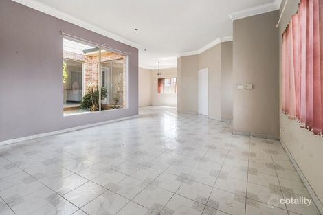 Property photo of 51 Boomerang Road Edensor Park NSW 2176