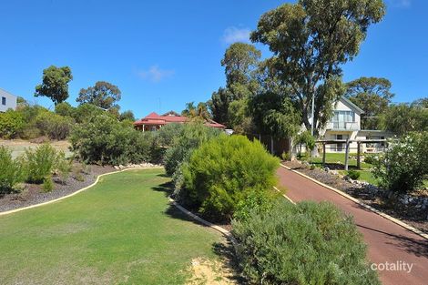 Property photo of 19 Estuary View Road Dawesville WA 6211