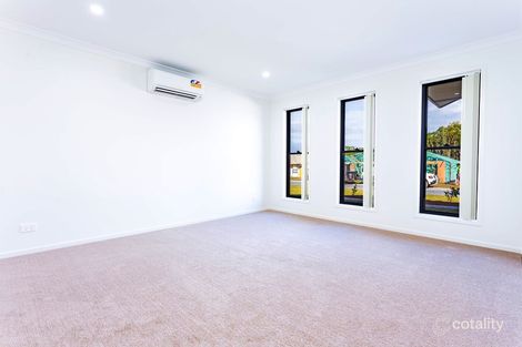 Property photo of 33 Tuna Way Tin Can Bay QLD 4580