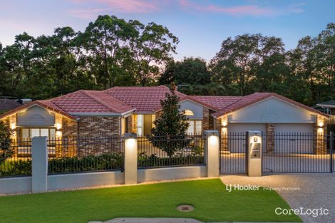 Property photo of 32 Windsor Place Carindale QLD 4152
