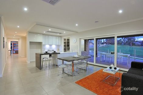 Property photo of 124 Jackson Drive Drouin VIC 3818