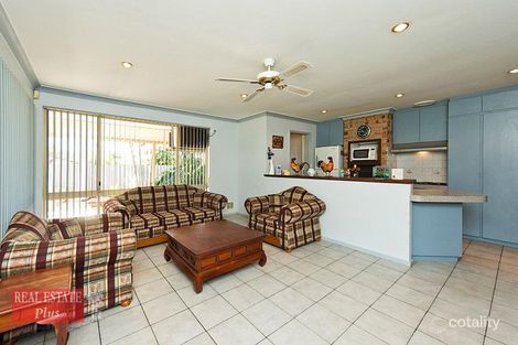 Property photo of 35 Farmview Drive Bellevue WA 6056