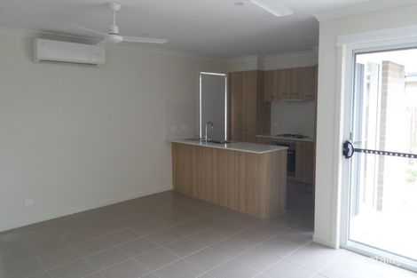 Property photo of 1/7 Scobie Street Willow Vale QLD 4209