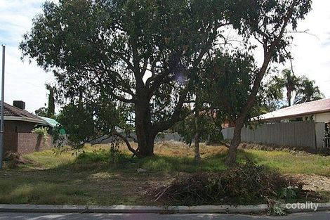 8 Aldam Cres, Shelley, WA 6148