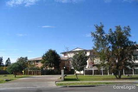 Property photo of 3/4 Riverpark Drive Liverpool NSW 2170