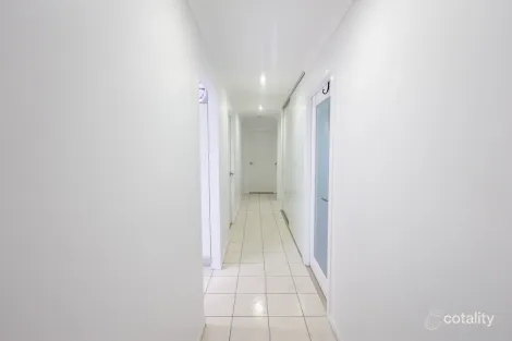 Property photo of 10 Strathdee Court Ayr QLD 4807