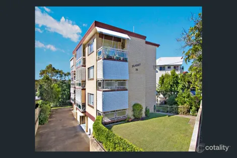 Property photo of 1/39 Kirkland Avenue Coorparoo QLD 4151