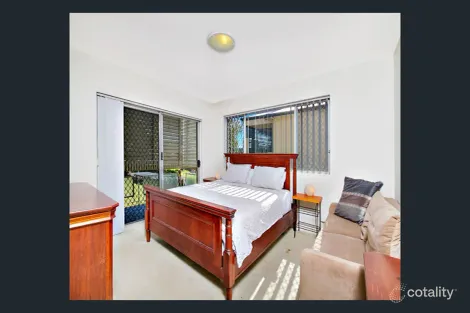 Property photo of 1/39 Kirkland Avenue Coorparoo QLD 4151