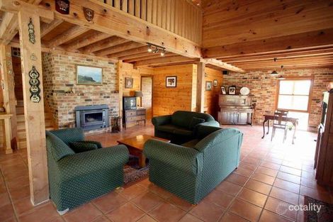 Property photo of 88 Mountain Road Cockatoo VIC 3781
