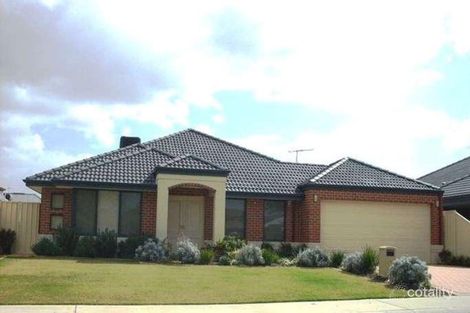 18 Kalari Dr, Wattle Grove, WA 6107