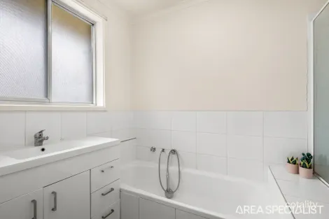 Property photo of 130 Purnell Road Corio VIC 3214