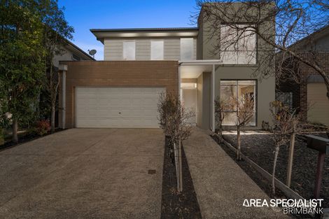 Property photo of 10 Chlosam Road Cairnlea VIC 3023