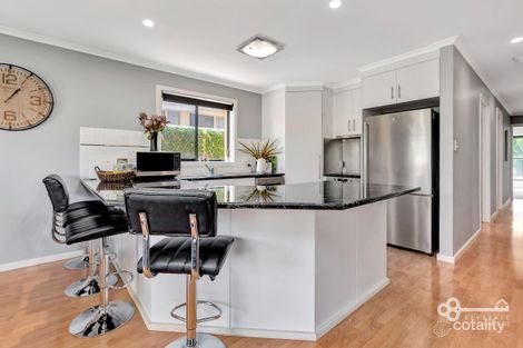 Property photo of 35 Willow Avenue Mount Gambier SA 5290