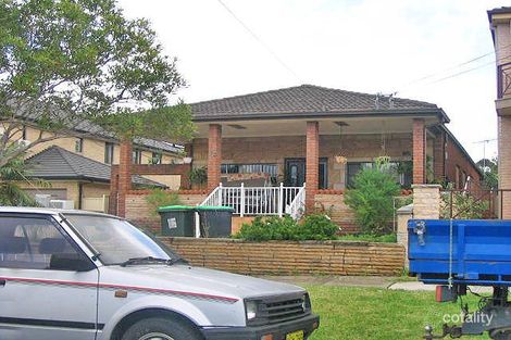 6 Gosling St, Greenacre, NSW 2190