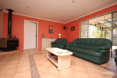 Property photo of 27 Darwin Crescent Morley WA 6062