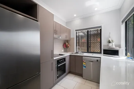 Property photo of 1/12 Pintu Drive Tanah Merah QLD 4128