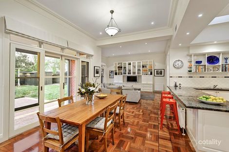 Property photo of 8 Uvadale Grove Kew VIC 3101