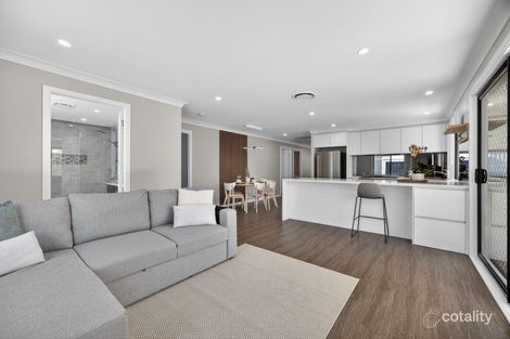 Property photo of 5 Quarters Place Currans Hill NSW 2567