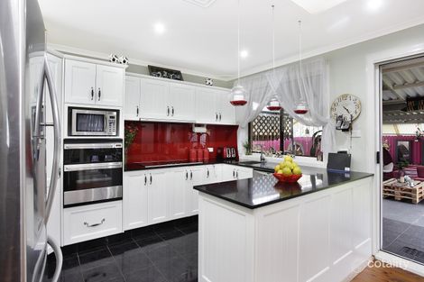 Property photo of 23 Shelley Place Wetherill Park NSW 2164