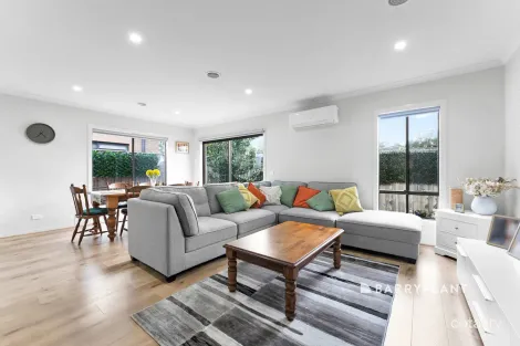 Property photo of 5 Statesman Close Beaconsfield VIC 3807