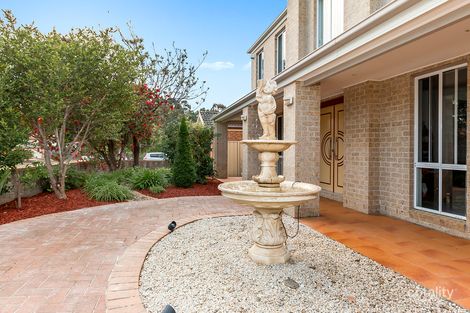 Property photo of 13 Tusculum Court Wattle Grove NSW 2173