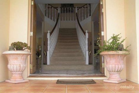 65 Crestwood Dr, Molendinar, QLD 4214