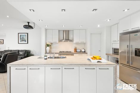 Property photo of 38 Burgundy Drive Waurn Ponds VIC 3216