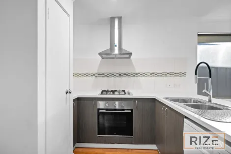 Property photo of 28 Leschenault Loop Banksia Grove WA 6031