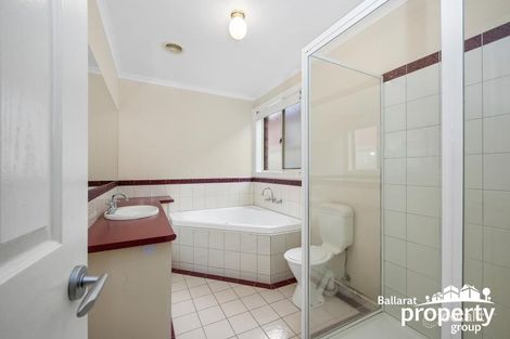 Property photo of 1 Philippa Court Invermay Park VIC 3350