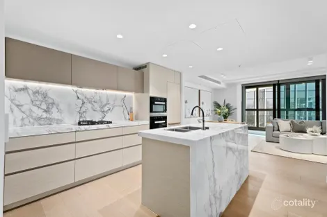 Property photo of 11207/36 Old Burleigh Road Surfers Paradise QLD 4217